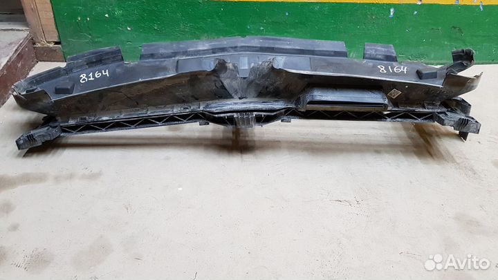 Дефлектор радиатора Mercedes-Benz CLA200