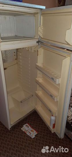 Холодильник б/у