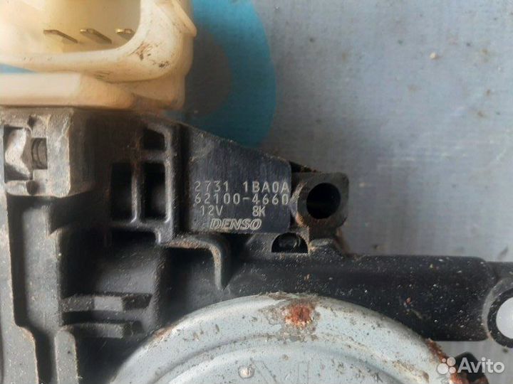 Стеклоподъемник задний левый Infiniti Ex35 I (S50)