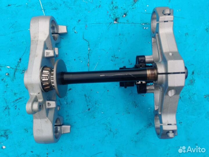 Траверса нижняя bmw f800 s st gt