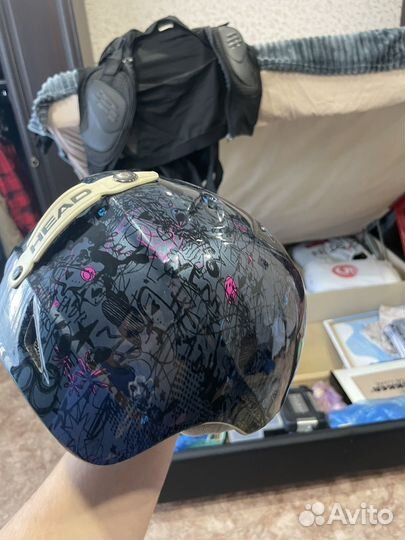 Шлем для сноуборда женский