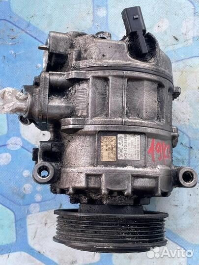 Компрессор кондиционера 1K0820859S