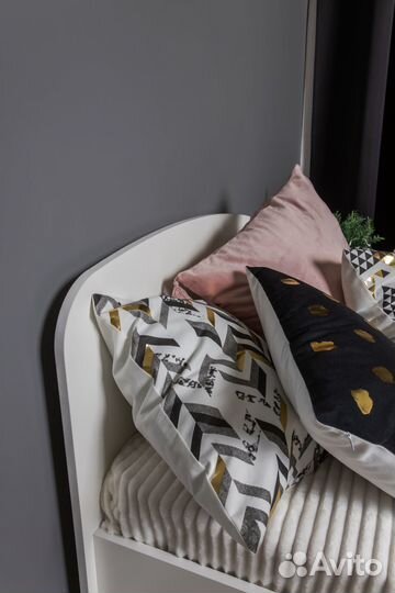 Кровать Виктория Kids с ящиками