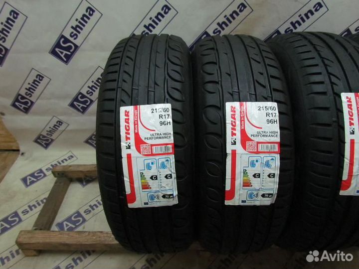 Tigar UHP Ultra High Performance 215/60 R17 96H