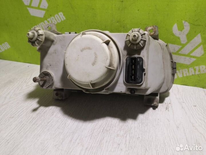 Фара левая Шкода Фелиция