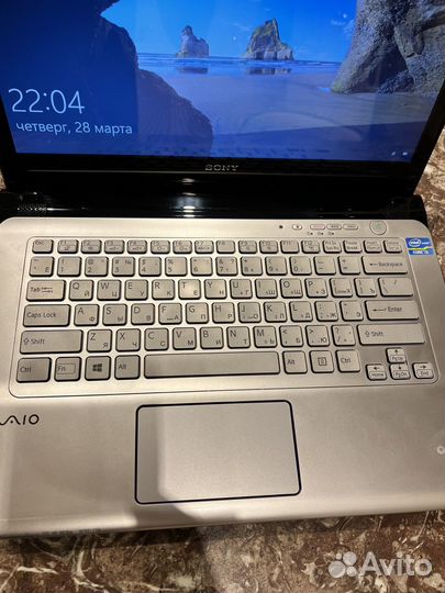 Ноутбук sony vaio SVE14AJ12V