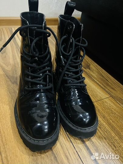 Ботинки женские