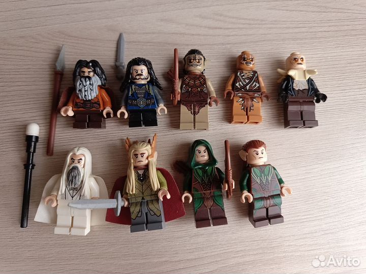 Lego Hobbit минифигурки (осталось две)