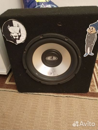 Сабуферы в машину