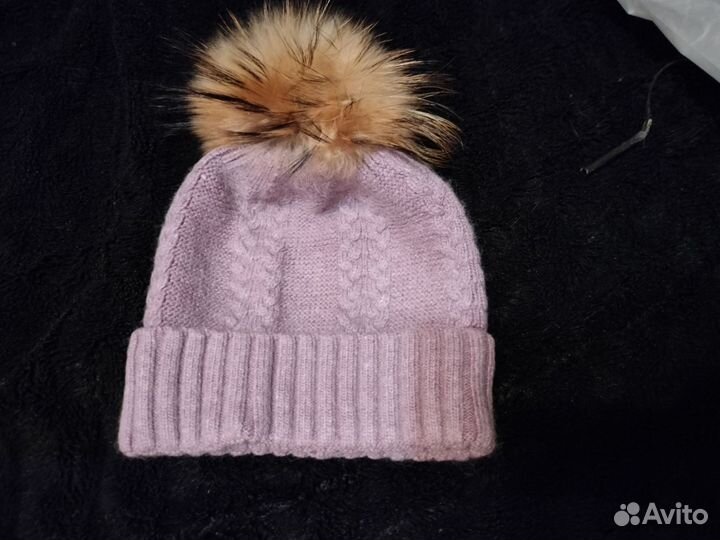 Шапка женская вязаная