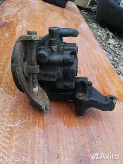 Насос Гур KIA Spektra