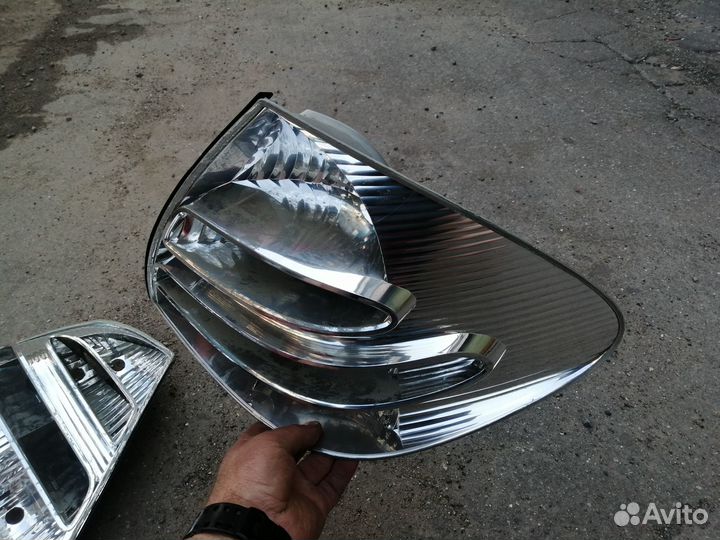 Корпус заднего фонаря Mercedes W211