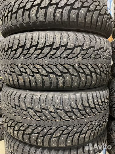Nokian Tyres Hakkapeliitta 9 SUV 275/55 R20 117T