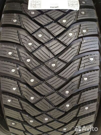 Goodyear UltraGrip Arctic 2 245/45 R18