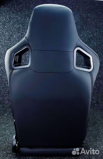 Сиденья спортивные пара - Полуковши кожа