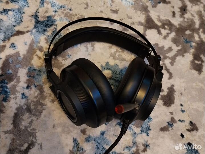 Игровые наушники с микрофоном