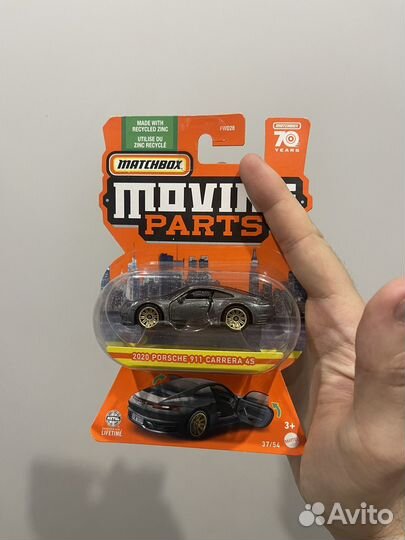 Match box Moving Parts Porsche 911 Carrera 2020