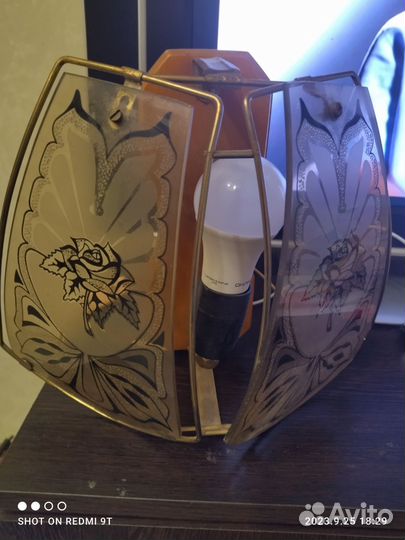 Светильник настенный