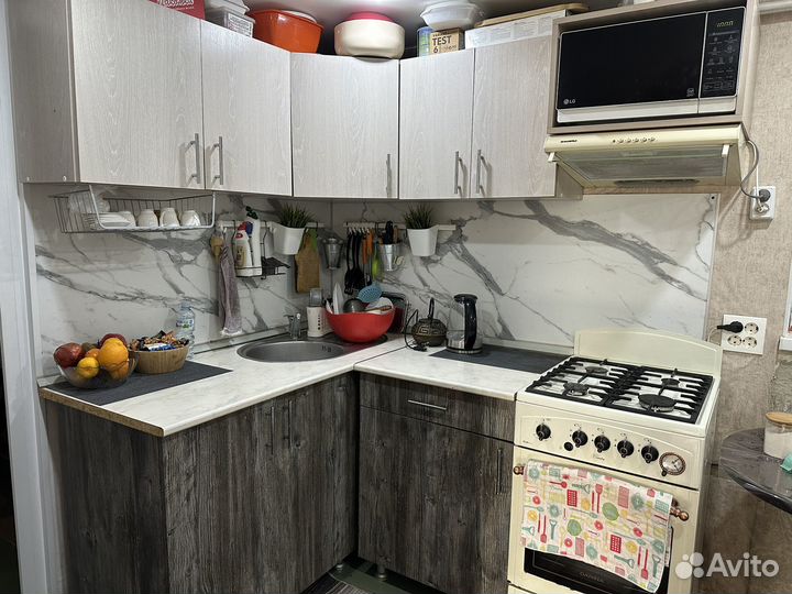 Кухня угловая бу