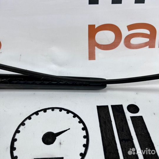 Дворник Audi Q3 8U 2013