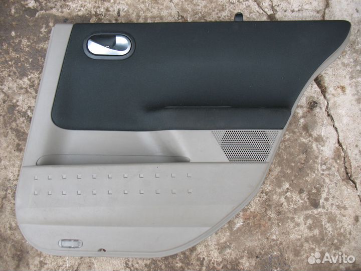Седан задняя правая карта двери Renault Megane 2