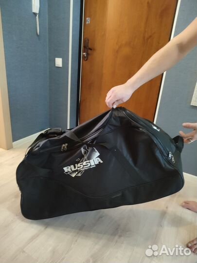 Хоккейный баул на колесах взрослый