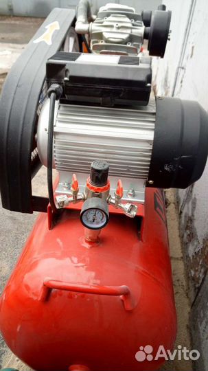 Компрессор воздушный с ресивером 100-50 литров