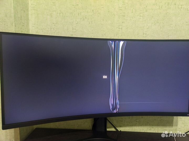 Игровой монитор Xiaomi Mi Curved Gaming Monitor 34