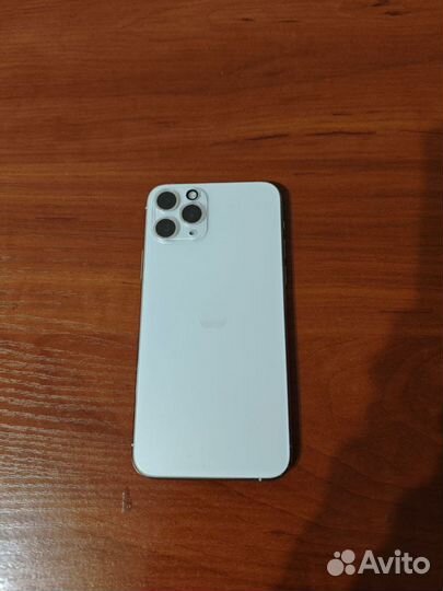 iPhone 11 Pro, 64 ГБ