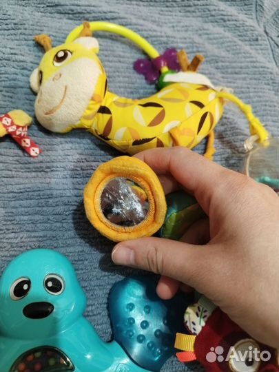 Погремушки пакетом tiny love chicco lilliputiens