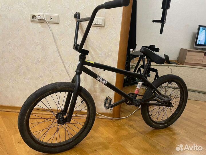 Трюковой велосипед BMX