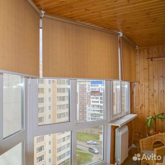 Жалюзи и рулонные шторы на окна