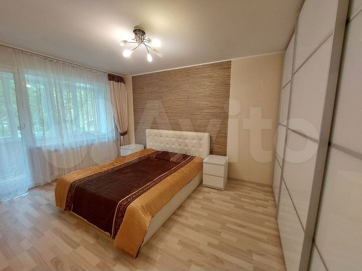 2-к. квартира, 46 м², 1/9 эт.