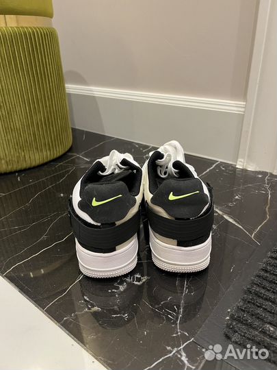 Кроссовки в идеальном состоянии