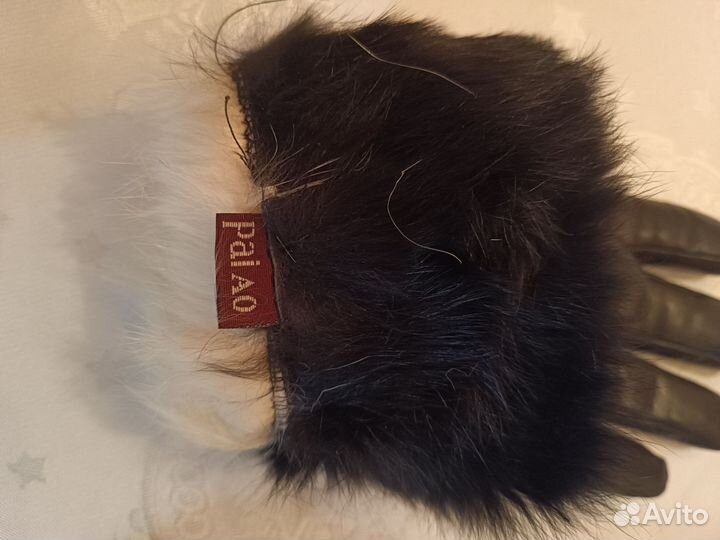 Перчатки женские кожаные 7