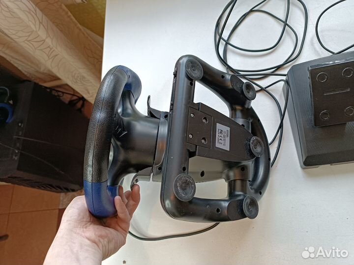 Игровой руль для Ps4 hori Racing Wheel 4