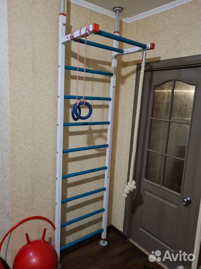 Детская шведская стенка