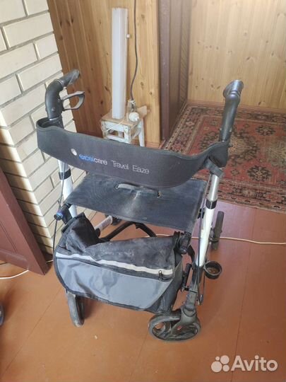 Ходунки для взрослых с колесами