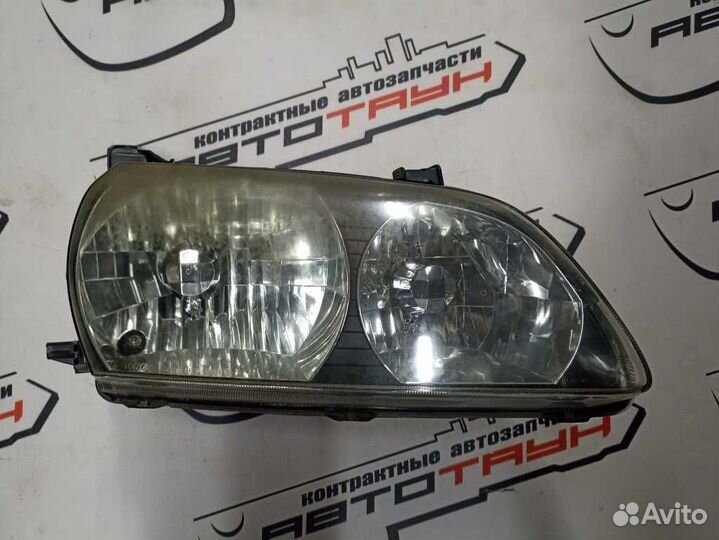 Фара toyota ipsum CXM10G SXM10G SXM15G 4425 галоге