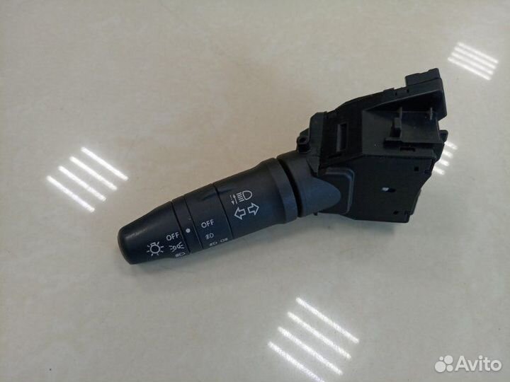 Подрулевой переключатель поворотов Nissan Primera
