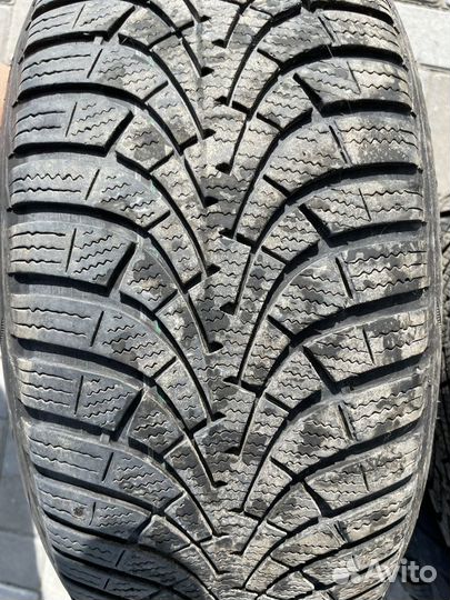 Зимняя резина r16 липучка Goodyear UltraGrip 9