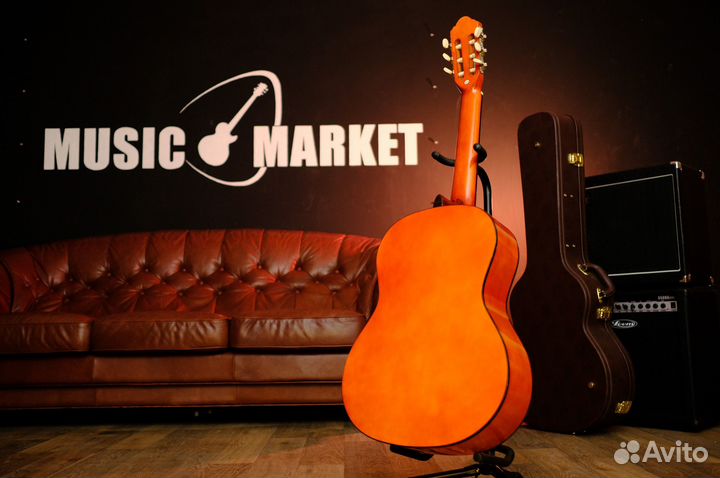 Классическая гитара 4/4 Homage (комплект)