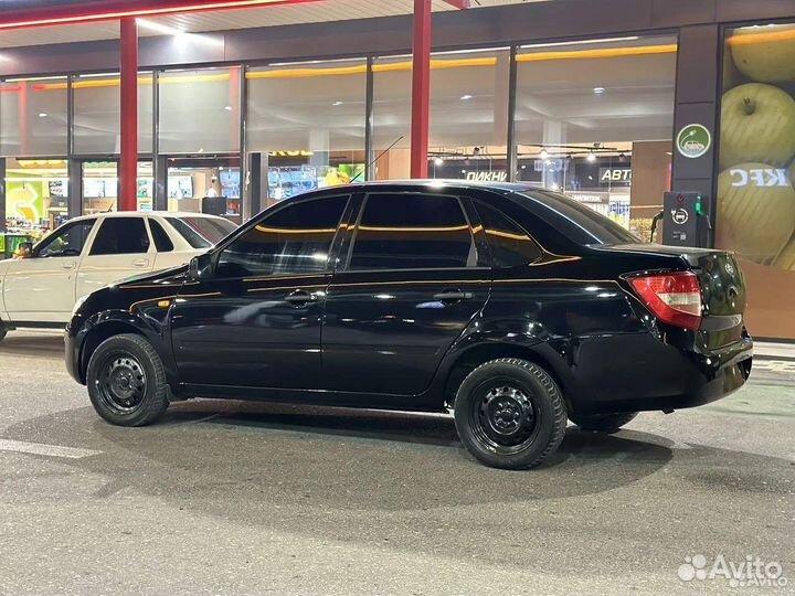 Сиденья granta