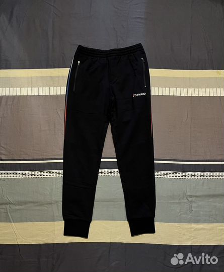 Новый оригинальный костюм forward Russia