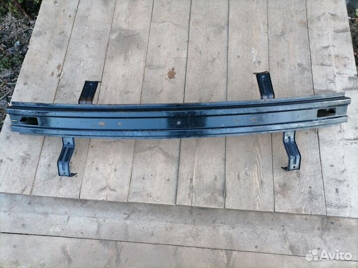 Задний бампер