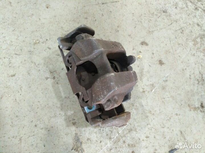 Суппорт задний левый Mercedes-Benz Cl-Class С215