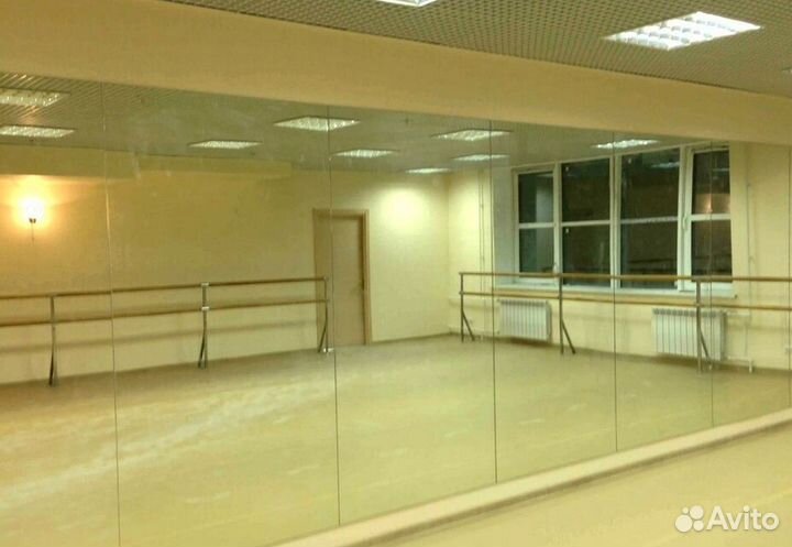 Зеркала в спортзалы