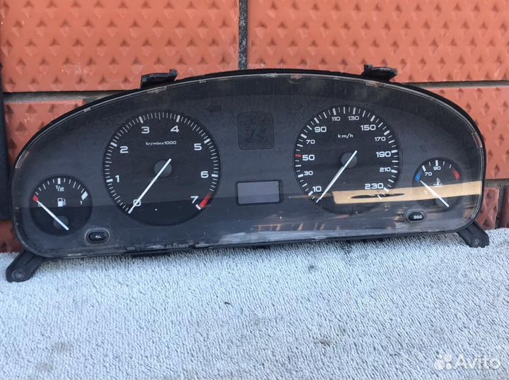 Панель приборов peugeot 406