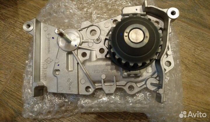Грм + Помпа к4м Ларгус Рено Дастер Ниссан Сандеро
