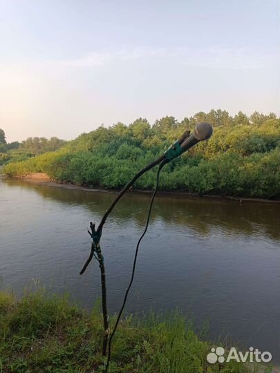 Стойка для микрофона напольная